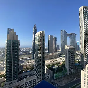 Lux Standpoint Tower Burj&sea Views شقة دبي